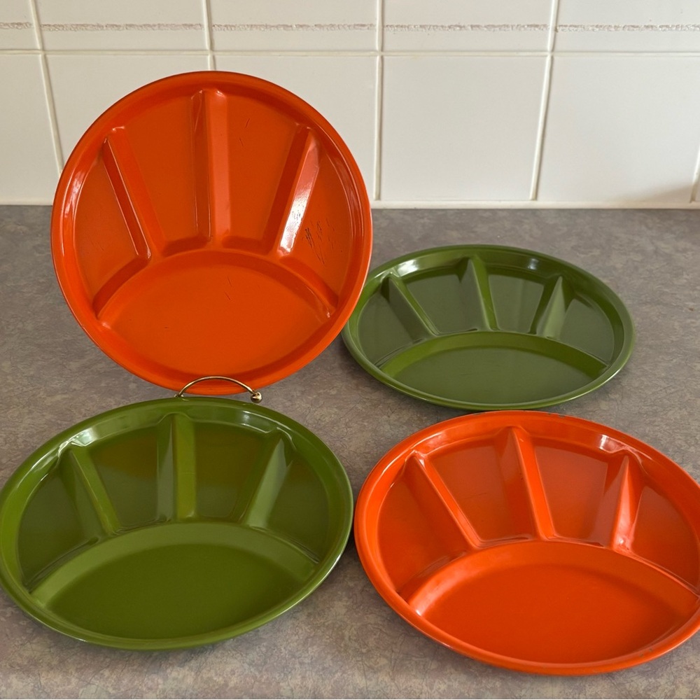 60's Metal Fondue Plates - 4 - Japan - Fondue Snack Plates - Fondue Dishes - RV